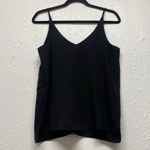 Black flowy cami - Picture 2 of 2